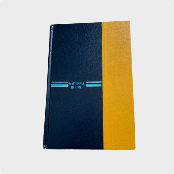 Other - Vintage A Wrinkle In Time Hardcover Book by Madeleine L’Engle